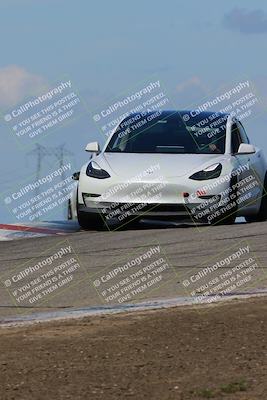 media/Apr-02-2023-Speed Ventures (Sun) [[5e759f4fdb]]/5-Tesla corsa A/session 3 grapvine/